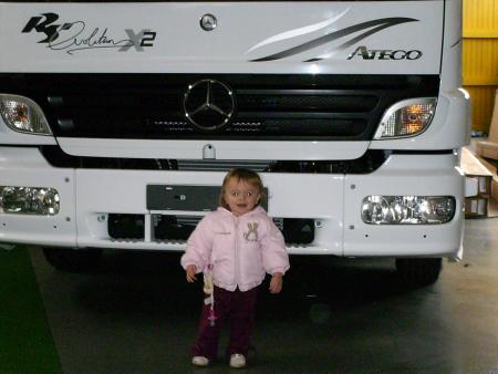 voici ma petit soeur  elle est tout pour moi